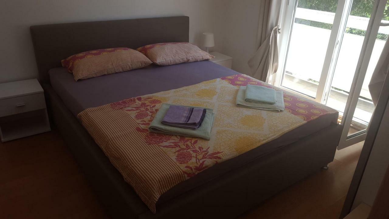 Apartmani Slavica Раб Екстериор снимка