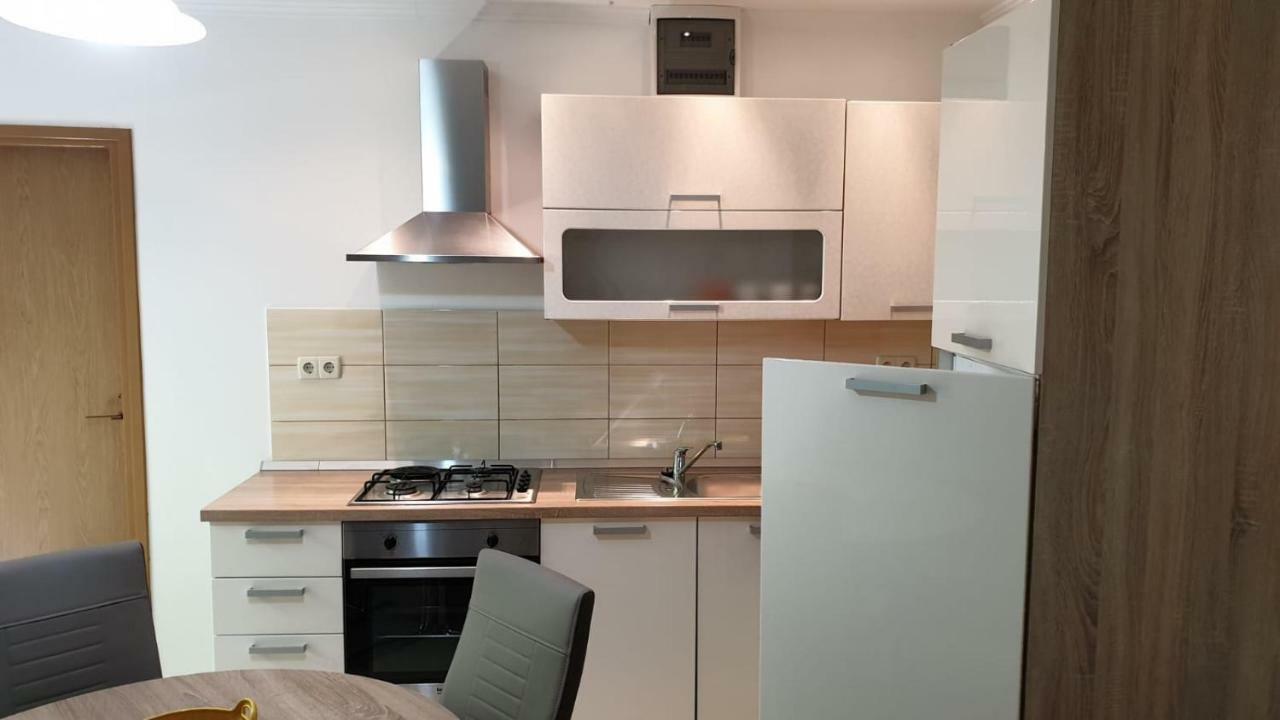 Apartmani Slavica Раб Екстериор снимка